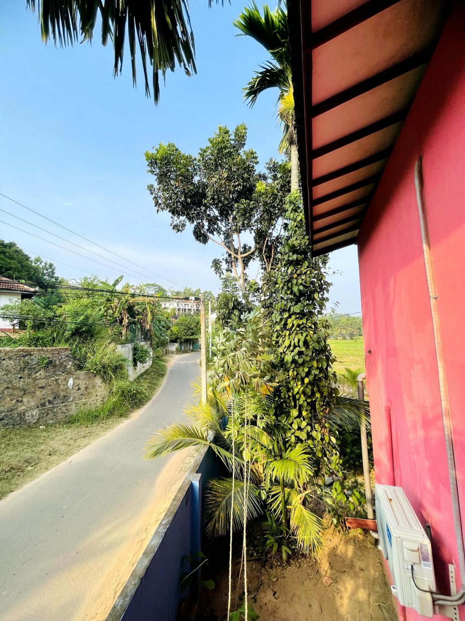 Villa Sanath *