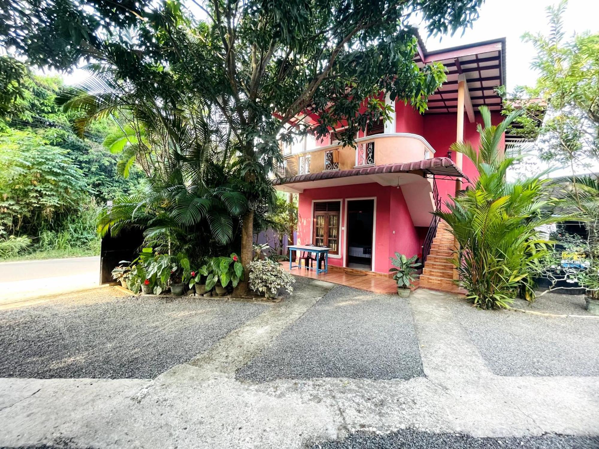 Villa Sanath Mirissa